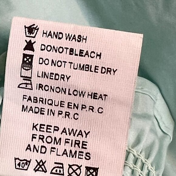 Nasty Gal Puff Sleeve Cropped Top Blouse Green Size Small NWT - Picture 12 of 12